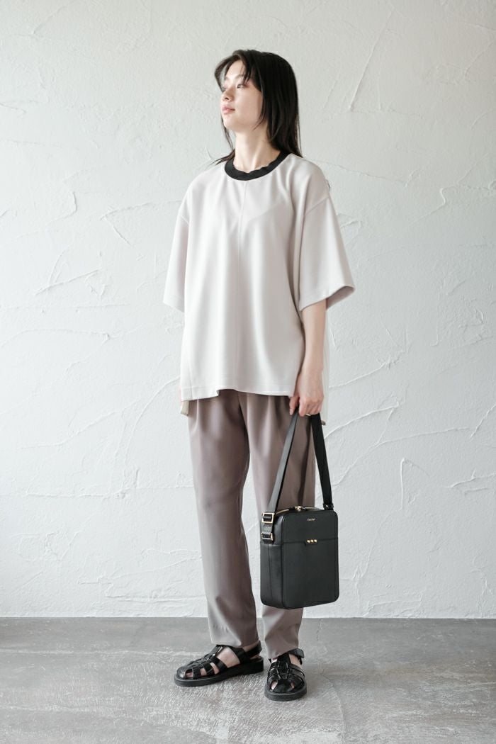 CULLNI クルニ Square leather shoulder bag(basic) | T.T. GARRET