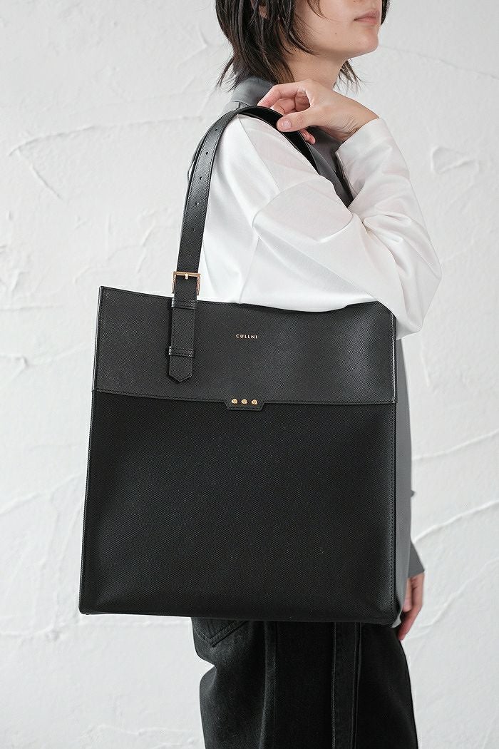 CULLNI クルニ Belt Handle Leather & Canvas Combination Tote Bag CULLNI クルニ Belt Handle Leather & Canvas Combination Tote Bag