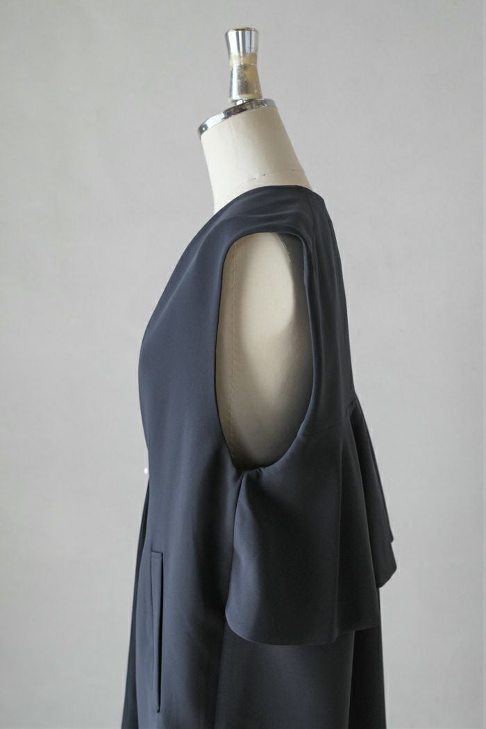 SONO NAVY ソーノネイビー 防しわダブルクロス バックフリルロングジレ