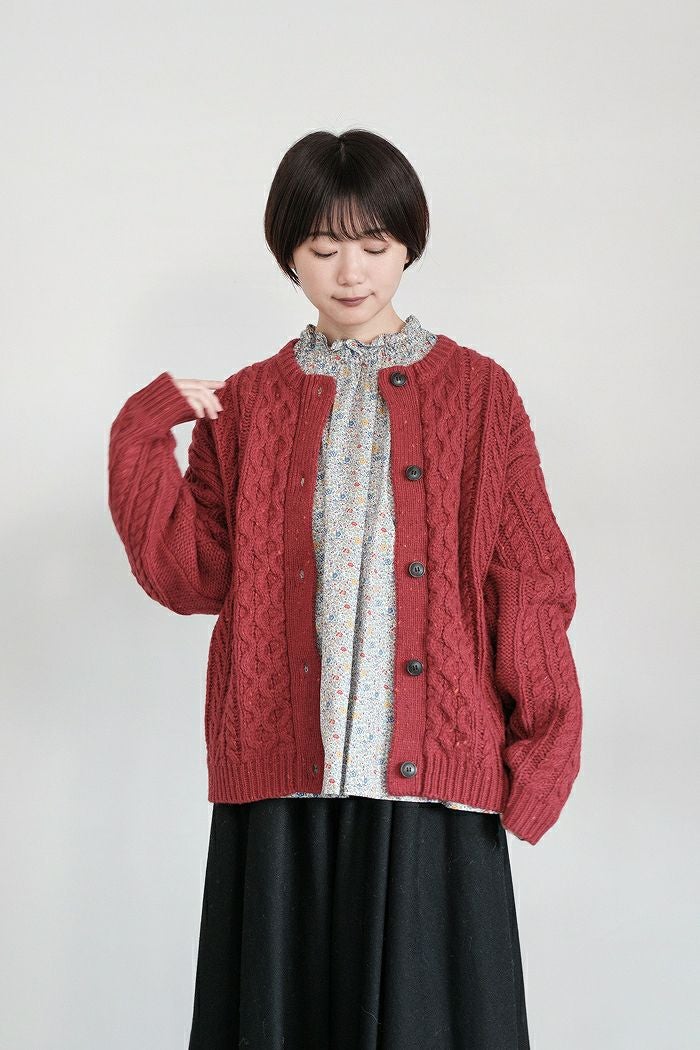 PAR ICI コットンナイロン中空糸 ケーブルカーディガン PAR ICI（パーリッシィ）の「コットンナイロン中空糸 ケーブル
