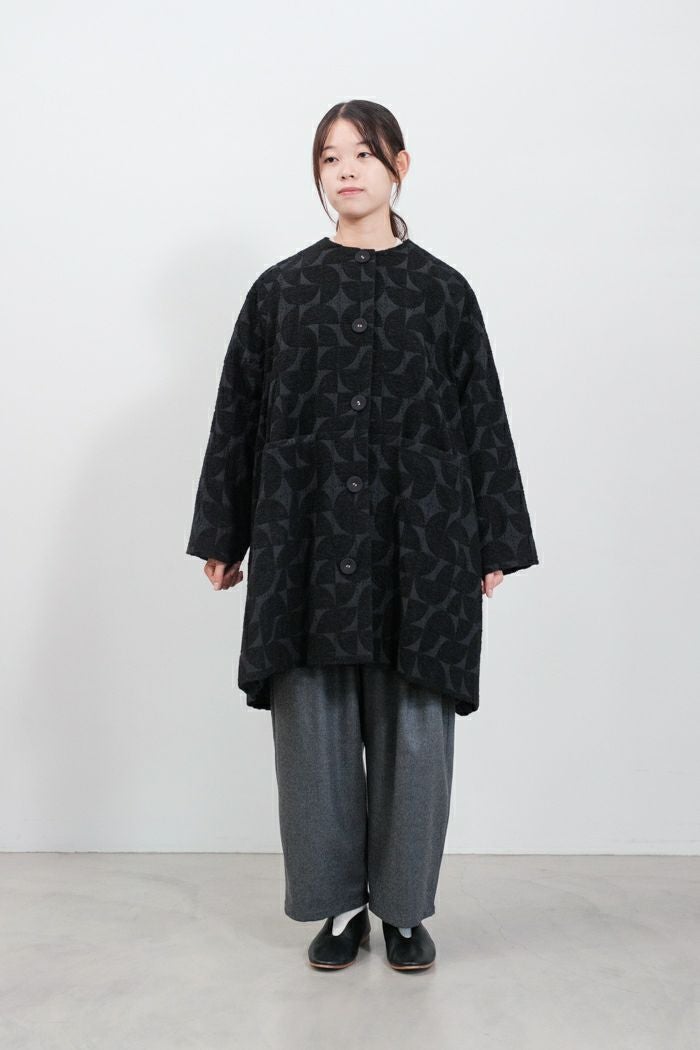 kijinokanosei キジノカノウセイ アトラス　コート kijinokanosei キジノカノウセイ harlf coat -atlas (24AW) | T.T. GARRET