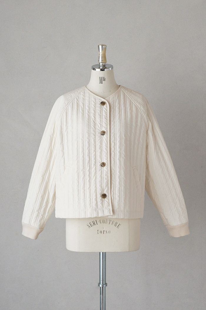yuni ユニ N/Cタイプライター eboダウンブルゾン(24AW) | T.T. GARRET