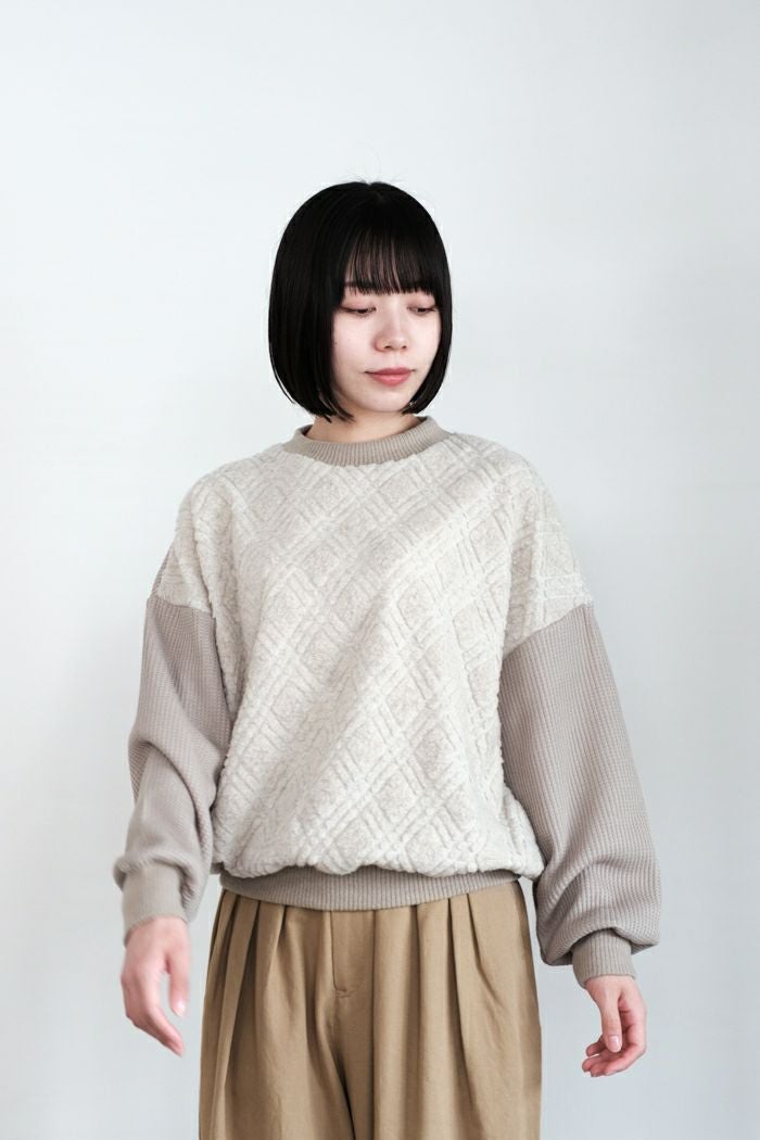 e'ternite' de Soi-e エテルニテドゥソワ エアージェット無地 刺繍