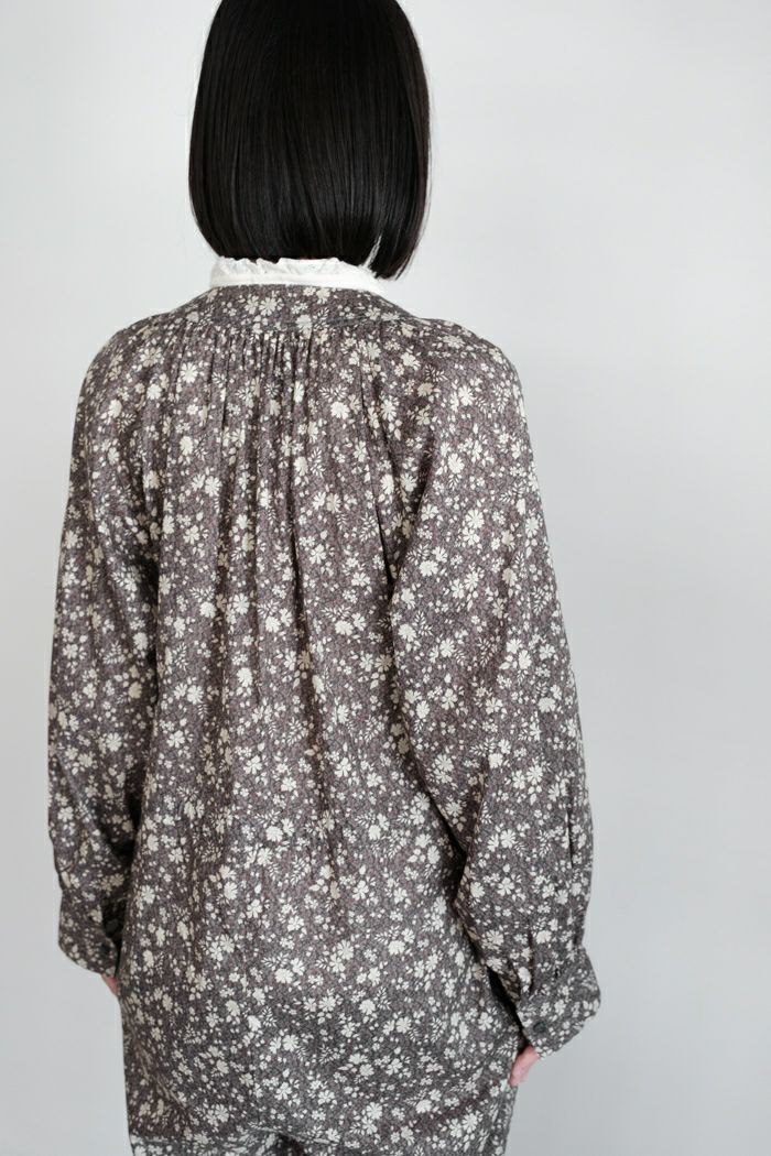 Porter des boutons ポルテデブトン LIBERTY PRINTオールインワン(24AW