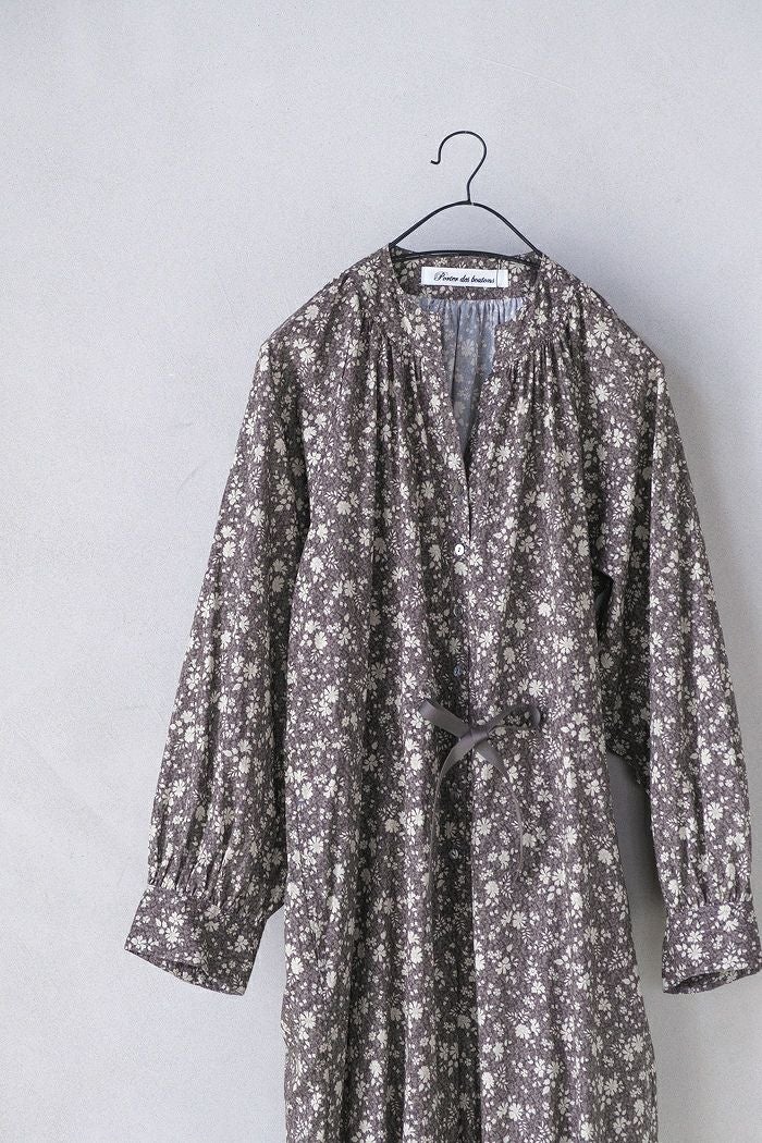 Porter des boutons ポルテデブトン LIBERTY PRINTオールインワン(24AW