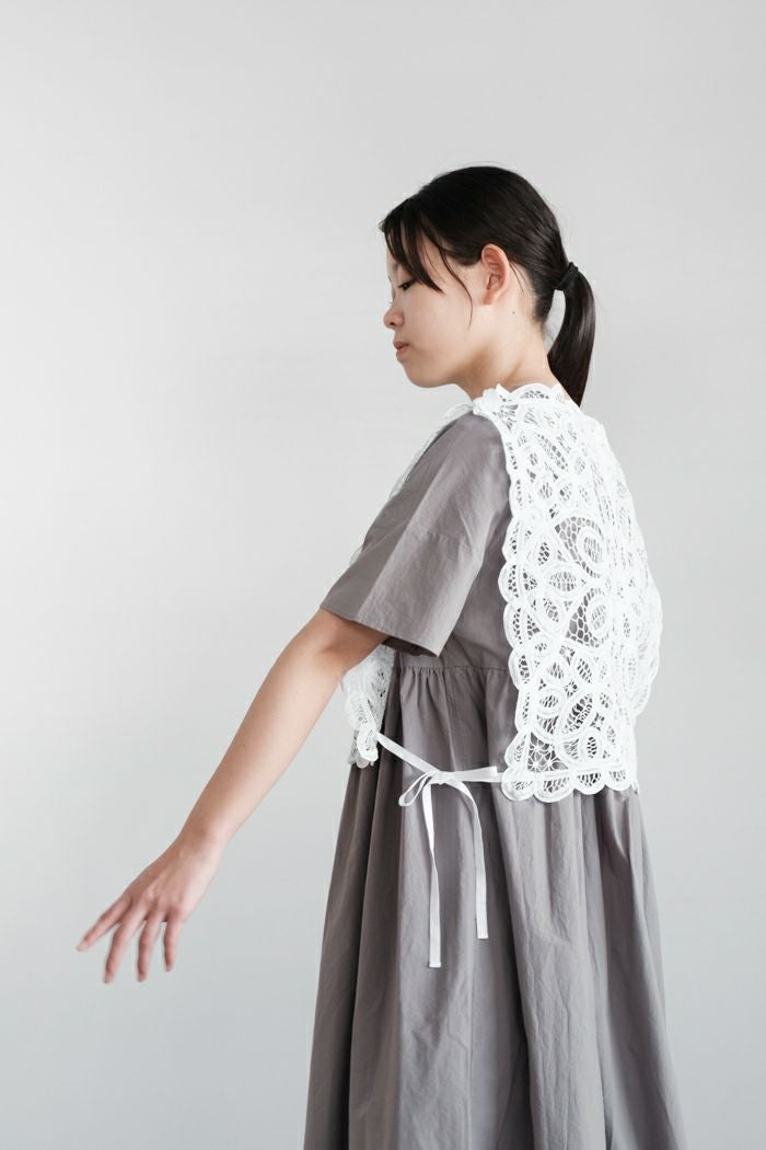 1点もの★Heriter パテンハンカチーフ レース ジレ エリテ Heriter（エリテ） | batten collar parts gilet | hapuna&Co.（ハプナ