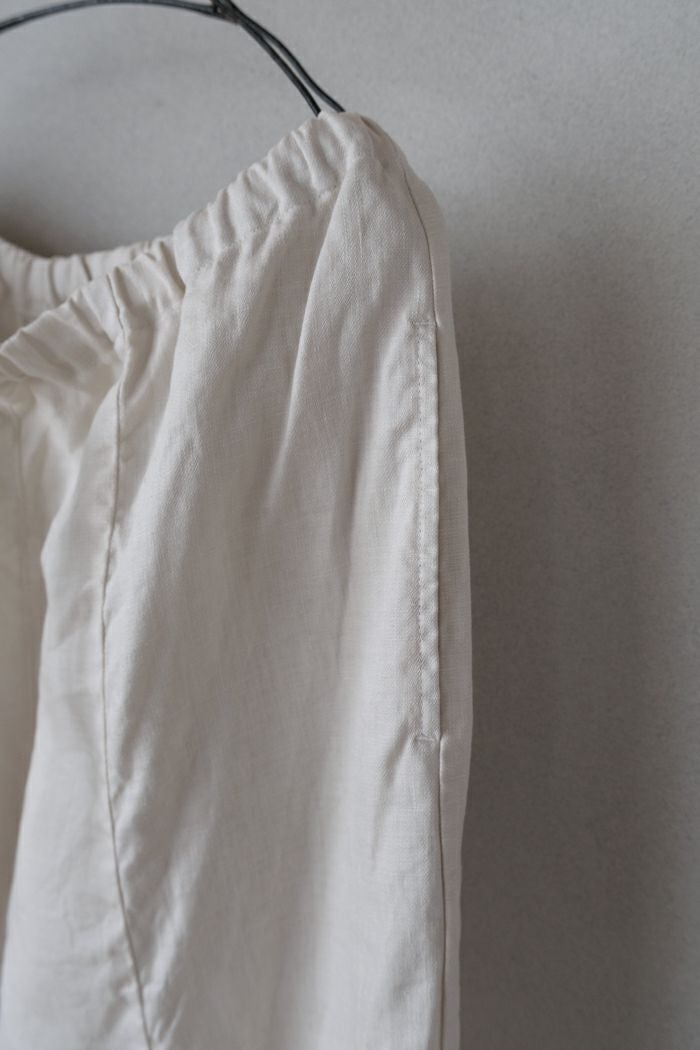 Gauze# ガーゼ ナチュラルドライリネン チャーリーパンツ(25SS) | T.T.