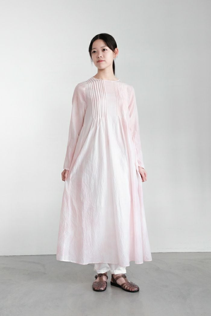 bulledesavonpink無回転染めpintuckワンピース（25SS） bulle de savon ビュルデサボン pink 無回転染め pin tuckワンピース