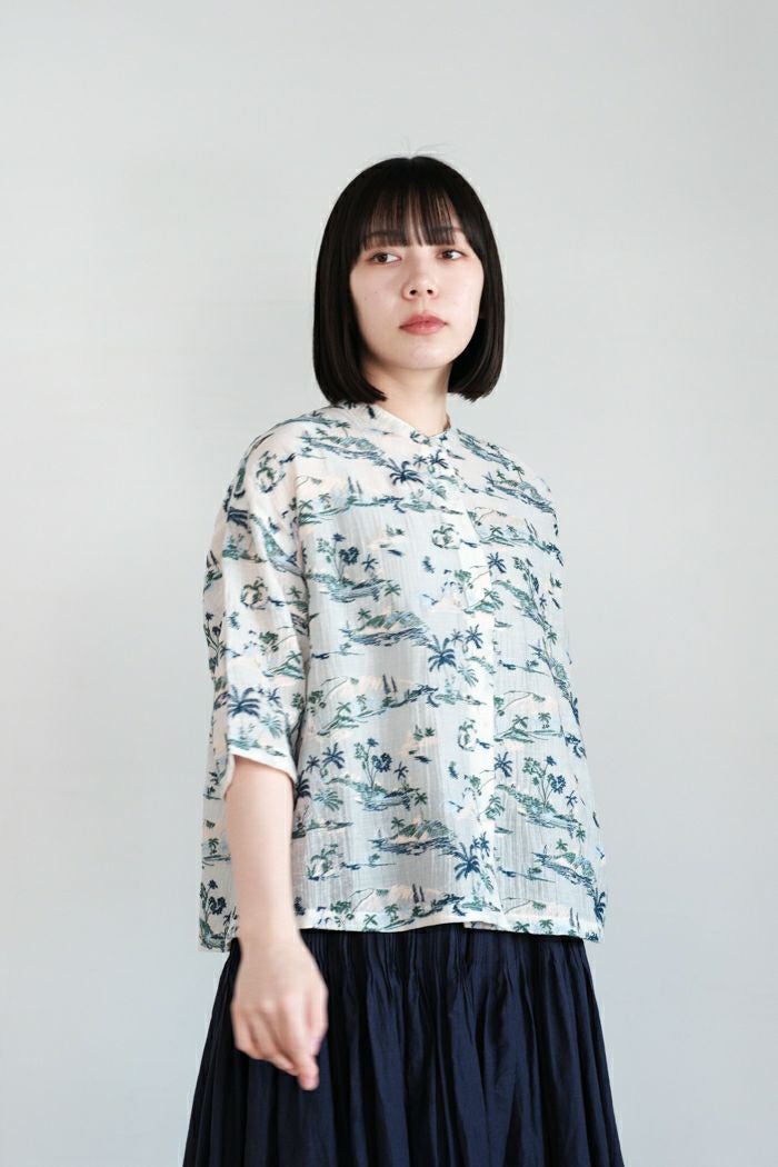 新品タグ付き！yuni  embroidely 刺繍　柄シャツ yuni ユニ Island embroidely ショートシャツ(25SS) | T.T. GARRET