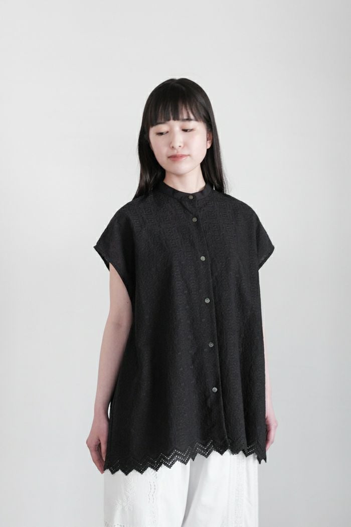yuni ユニ ネパールハンドニット ケーブル編みベスト(24AW) | T.T. GARRET