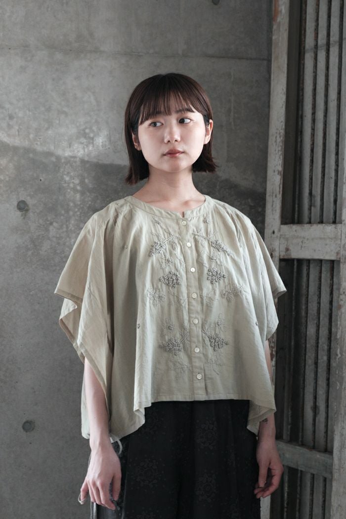Porter des boutons ポルテデブトン Lilasエンブロイダリーブラウス