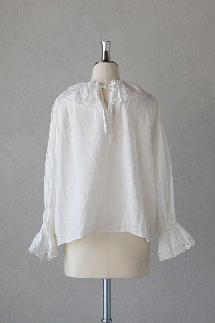 Gauze# ガーゼ アンティークレースフリル2WAYブラウス(25AW) | T.T.