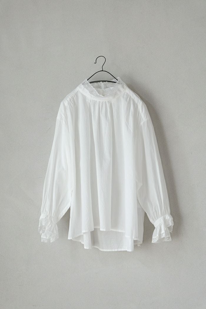 GASA* ガサ み空 スタンドレースブラウス(25AW) | T.T. GARRET