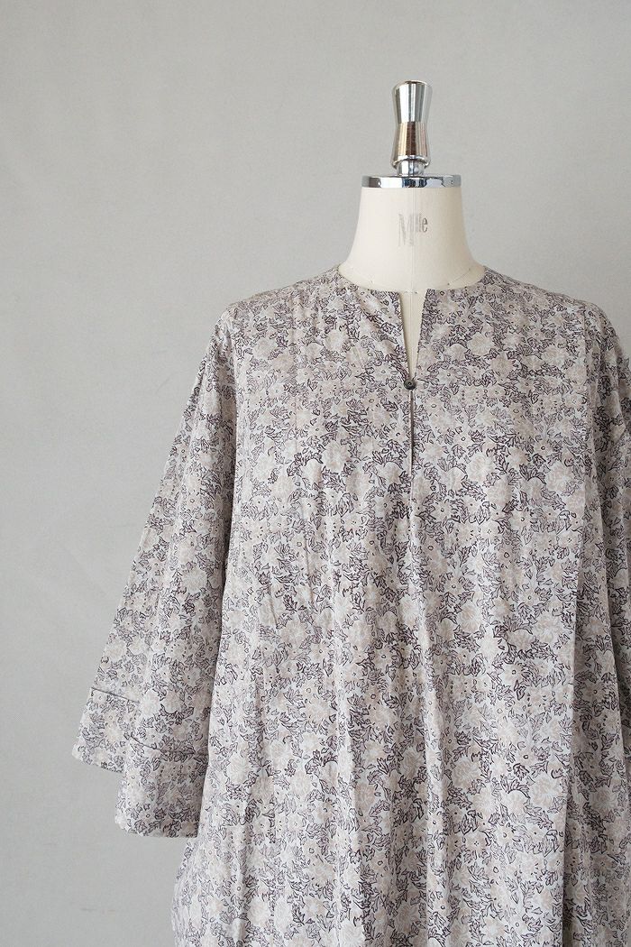 GASA* ガサ 霞の空 ローブワンピース(25AW) | T.T. GARRET