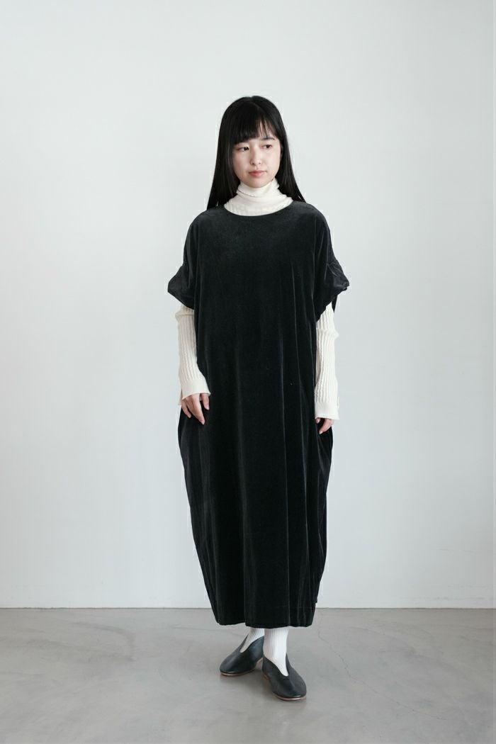 GASA* ガサ 可惜夜 ノースリーブドレス(25AW) | T.T. GARRET
