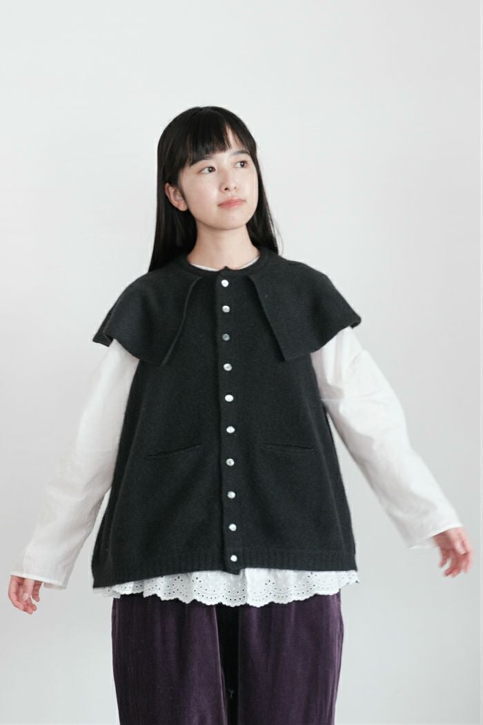 GASA＊ベスト GASA* ガサ 静寂 ニットケープベスト(25AW) | T.T. GARRET