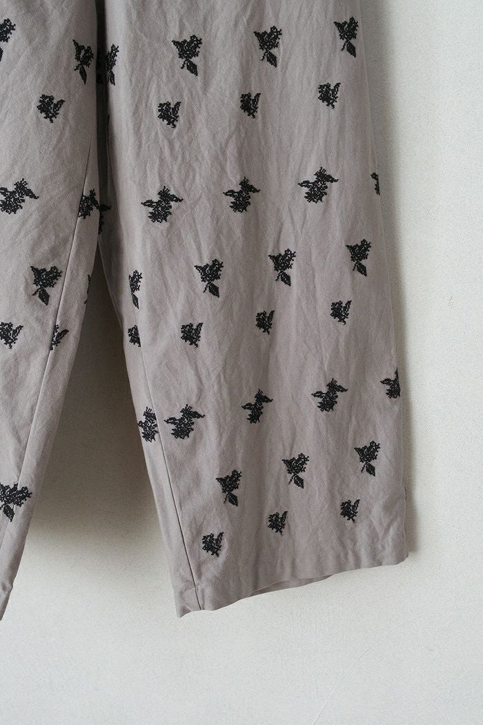 qiri キリ 金木犀 embroidery wide pants(25AW) | T.T. GARRET