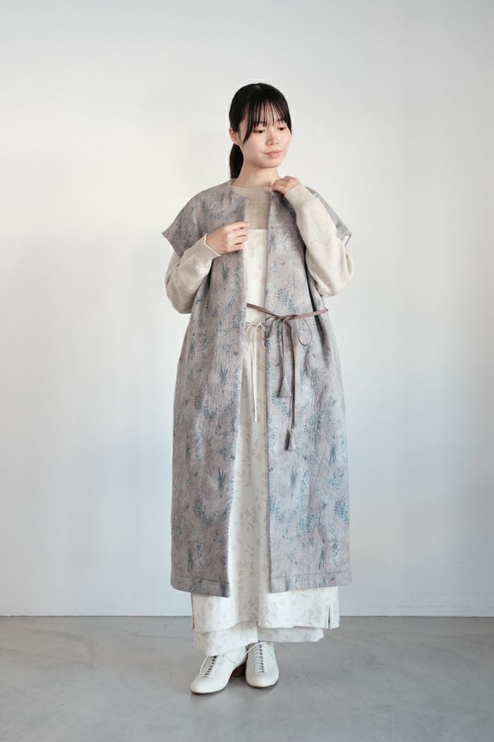 t*a様 qiri キリold letter flowers ジレ コート　20 qiri キリ old letter flowers long gilet(25AW) | T.T. GARRET