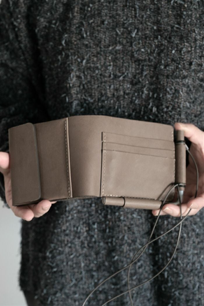 Dulcamara × MДCЯOM∀ЦЯO ドゥルカマラ×マクロマウロ BIFOLD WALLET