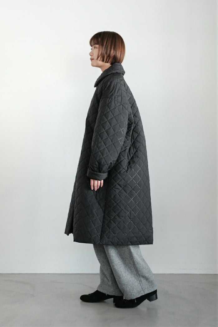 ROBE de PEAU ローブデポー ロングコート ROBE de PEAU ローブデポー ステンカラーキルティングコート(25AW