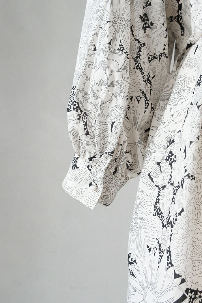 Porter des boutons ポルテデブトン LIBERTY PRINTワンピース(25AW Porter des boutons ポルテデブトン LIBERTY PRINTワンピース(25AW