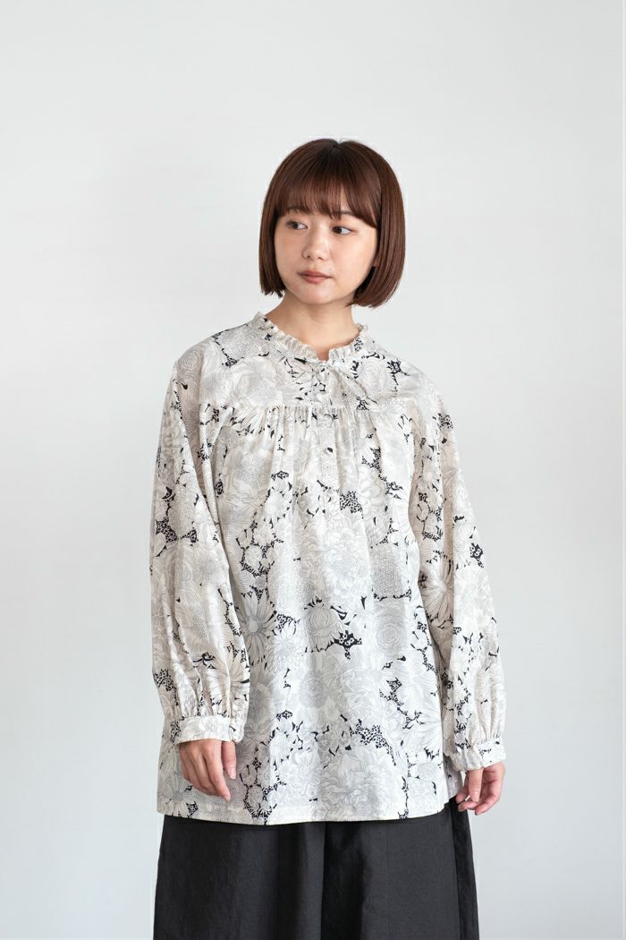 Porter des boutons ポルテデブトン LIBERTY PRINT2wayブラウス(25AW