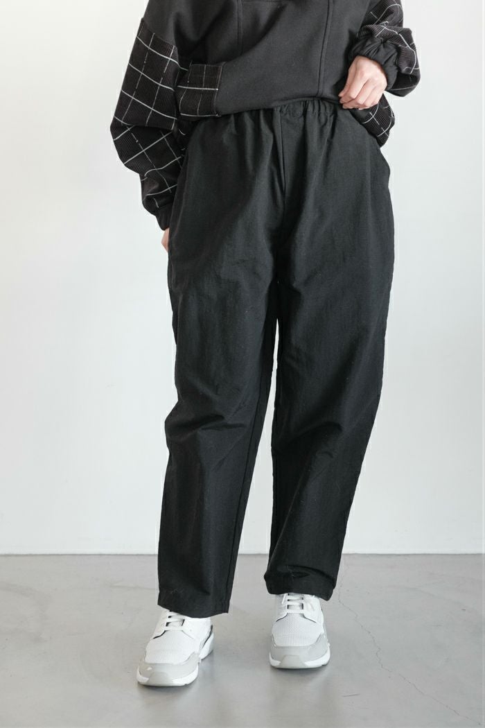 nunuforme ヌヌフォルム ツイル ワイド パンツ 黒 ガウチョパンツ nunuforme ヌヌフォルム バックリボンパンツ(25AW) | T.T. GARRET