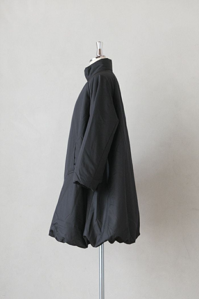 nunuforme ヌヌフォルム 中綿バルーンコート(25AW) | T.T. GARRET