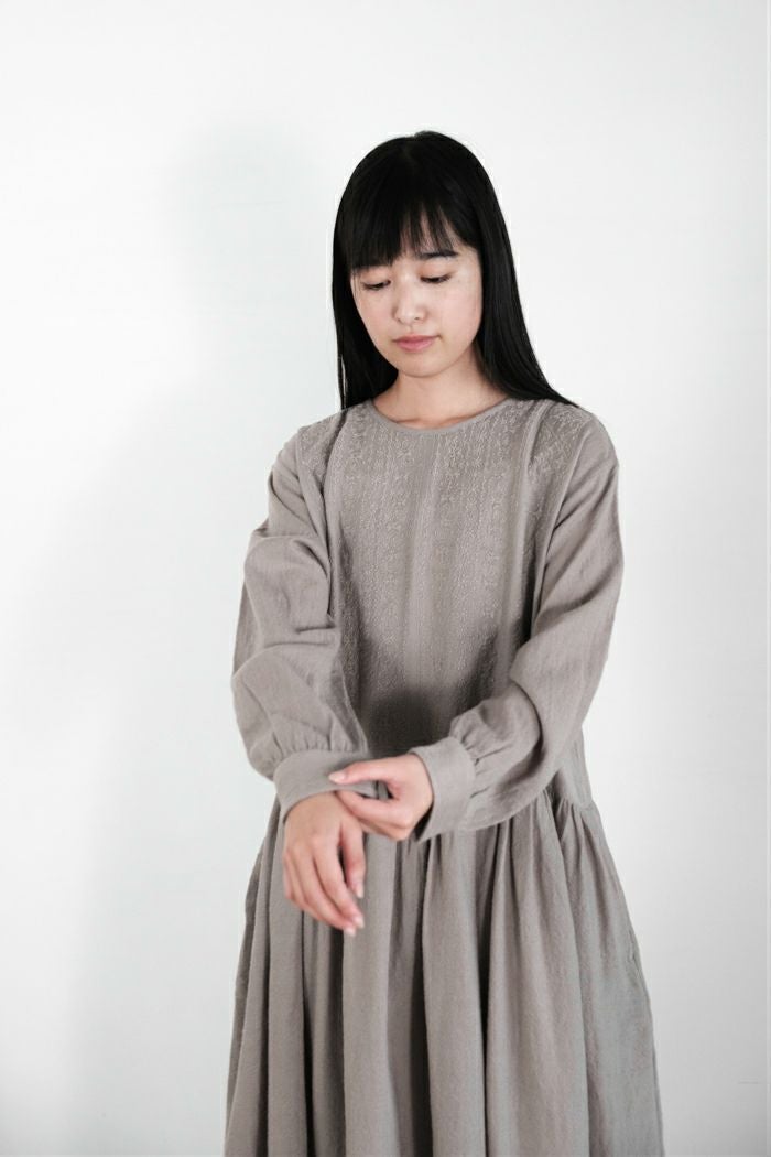 maison de soil メゾン ド ソイル BOILED WOOL PLAIN CREW NECK EMB
