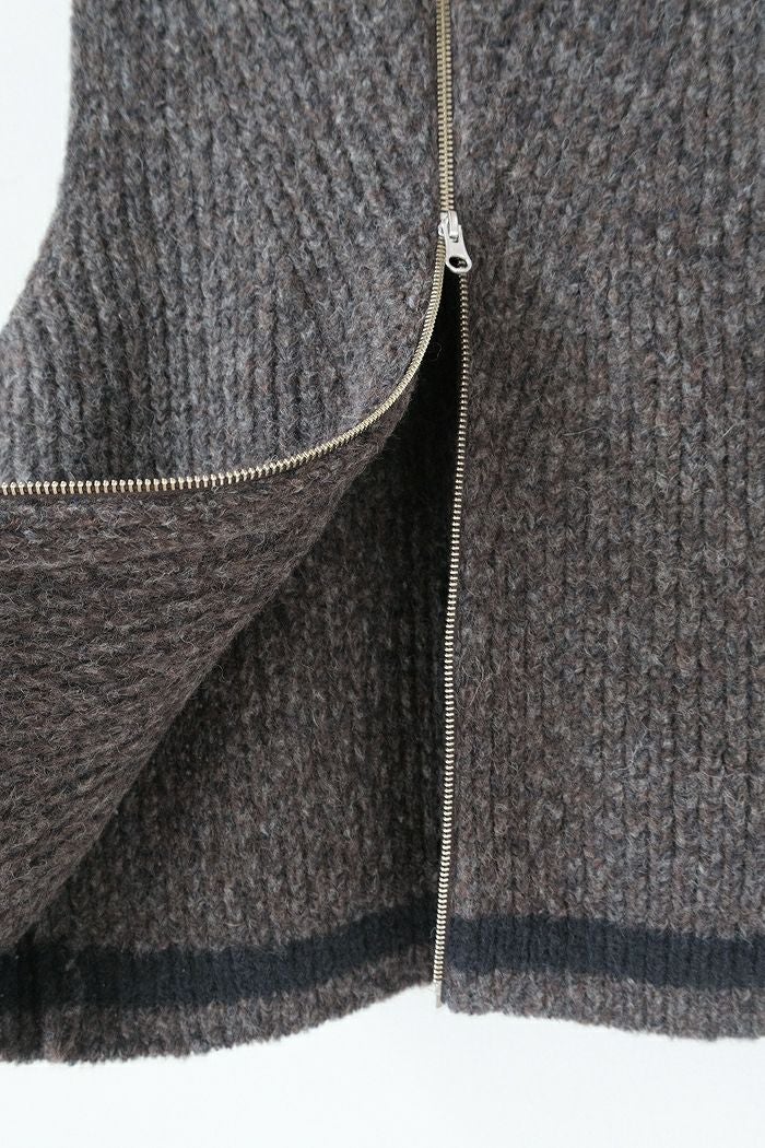 ASEEDONCLOUD アシードンクラウド Blushed knit vest(25AW) | T.T. GARRET