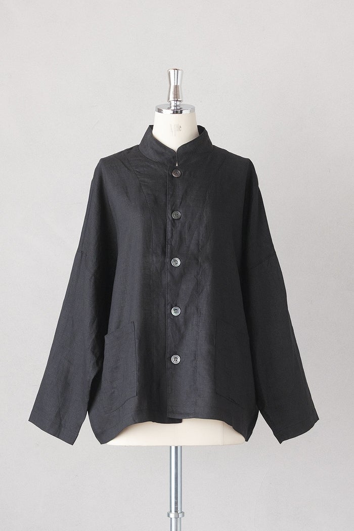 02193-0051-1ブラックリネンスタンドカラーシャツジャケット TISSU ティシュ フレンチリネン スタンドカラーシャツジャケット(26SS
