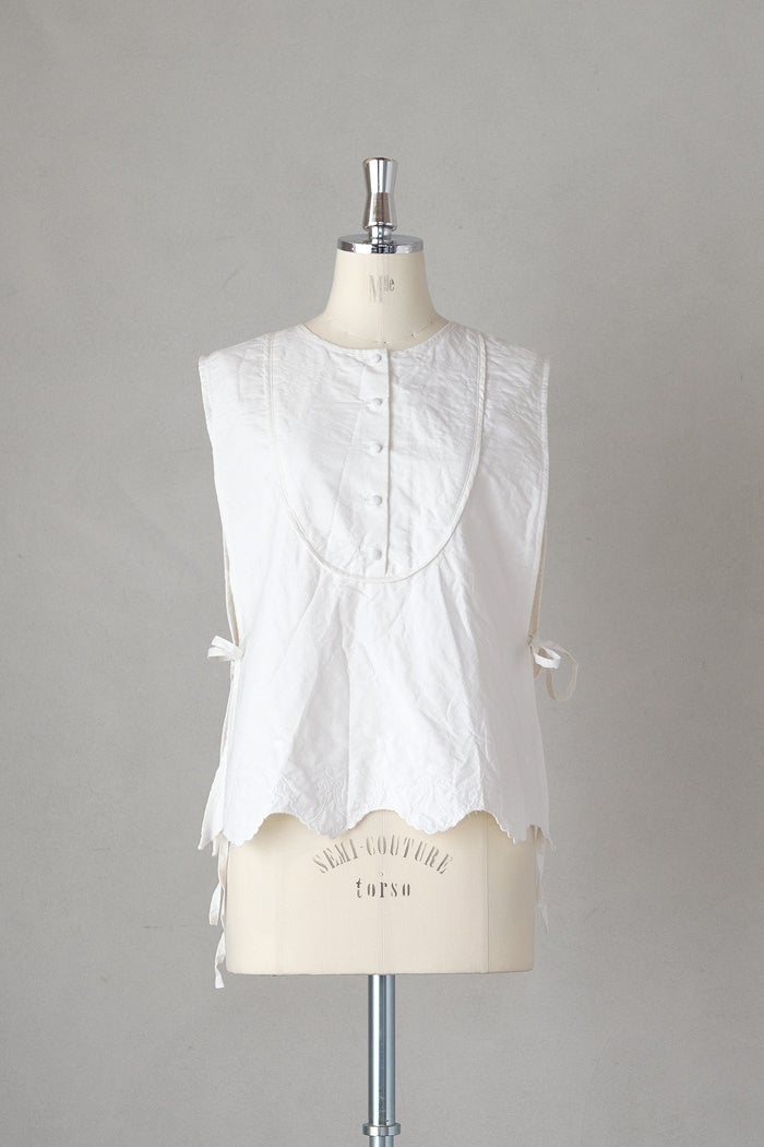 Gauze# ガーゼ アンティークスカラップレース キルトジレ(26SS) | T.T.