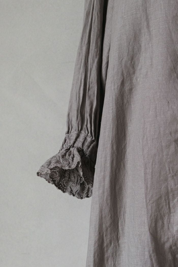 Gauze# ガーゼ ameri アンティーク フリルワンピース(26SS) | T.T. GARRET