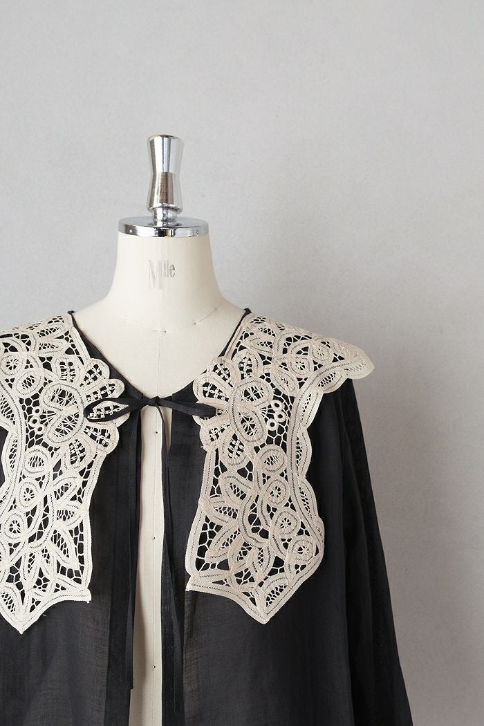 Heriter エリテ batten collar parts blouse(26SS) | T.T. GARRET