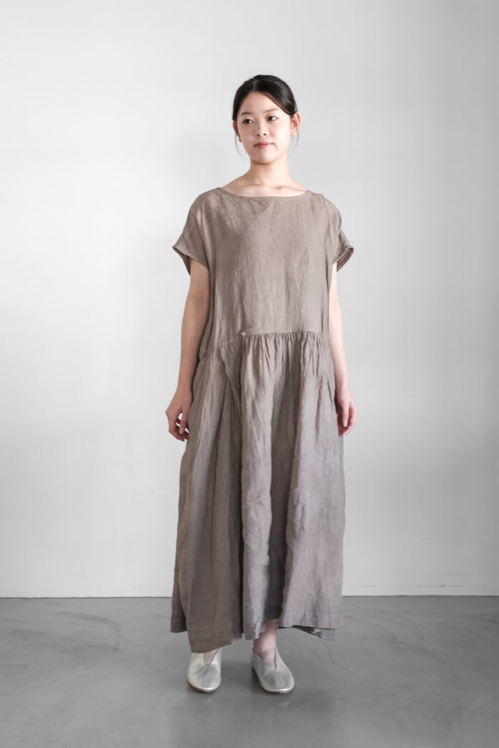 GASA* ガサ私は私 ドロップパフワンピース(25SS) | T.T. GARRET