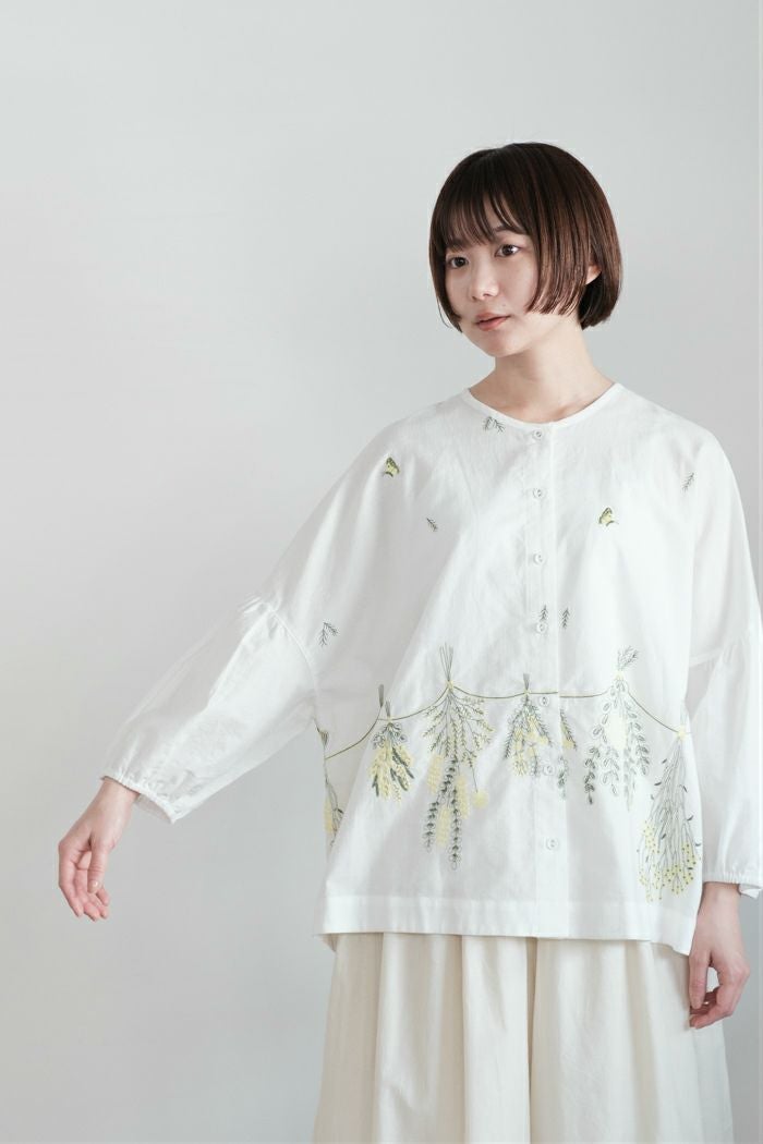 marble SUD マーブルシュッド EMB swag（綿）パフブラウス(26SS 