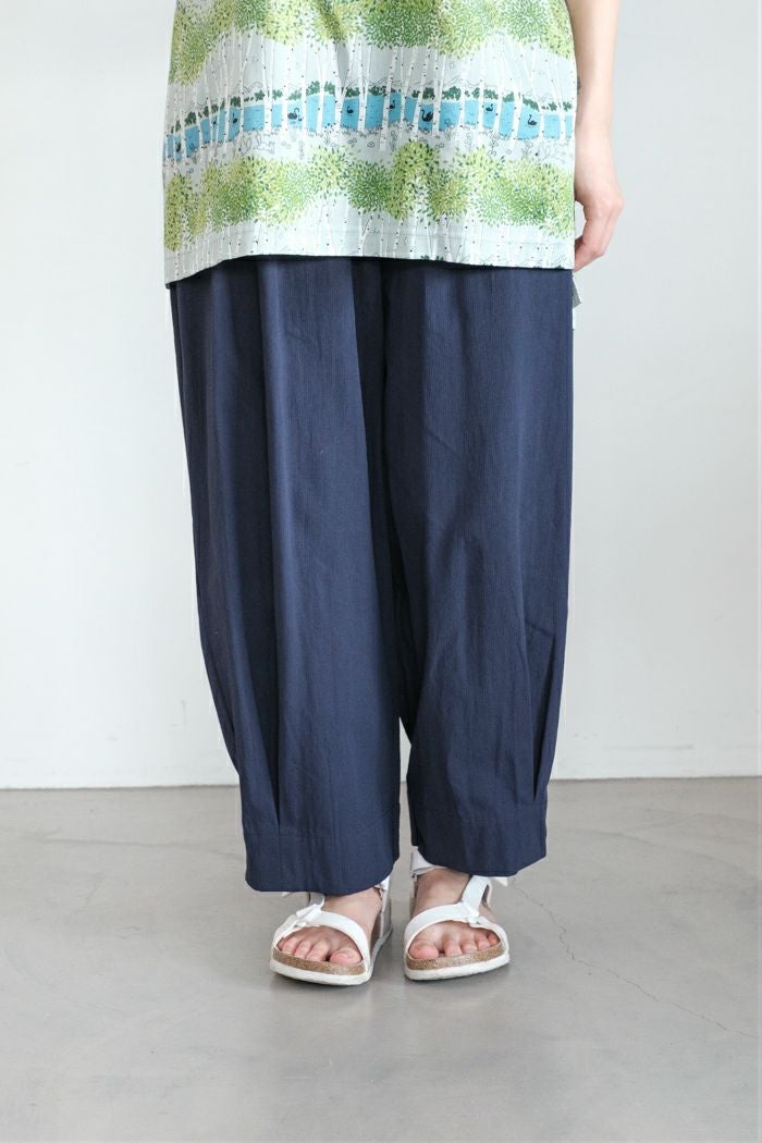 marble SUD マーブルシュッド 綿麻デニム裾タックパンツ(25SS) | T.T.