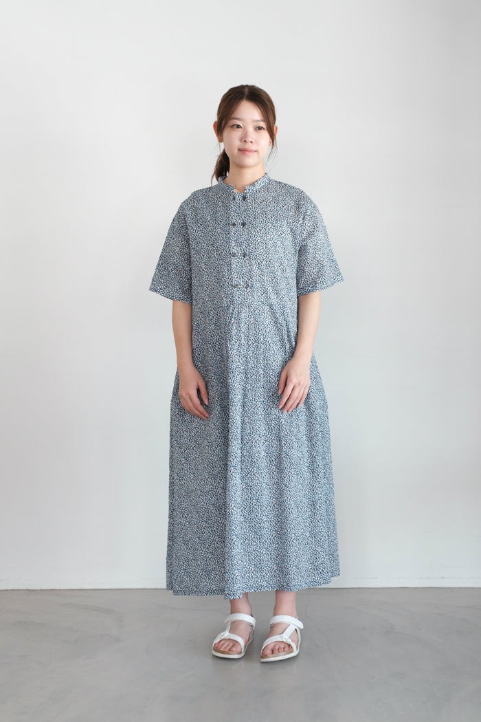 PAR ICI パーリッシィ 小花ダブル釦スタンドワンピース(26SS) | T.T.
