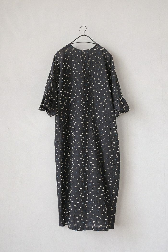 qiri キリ 花吹雪 jacquard frill one-piece(26SS) | T.T. GARRET