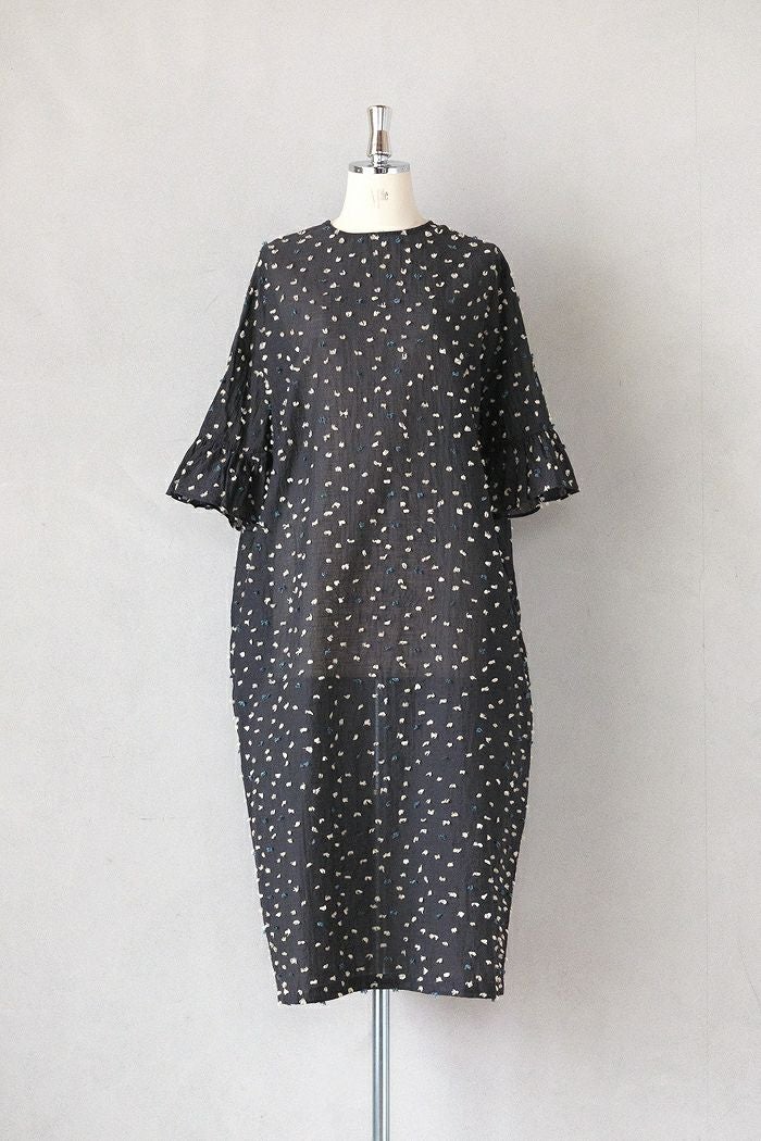 qiri キリ 花吹雪 jacquard frill one-piece(26SS) | T.T. GARRET