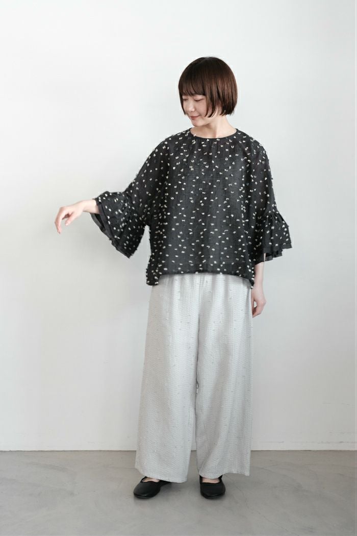 qiri キリ 花吹雪 jacquard frill blouse(26SS) | T.T. GARRET