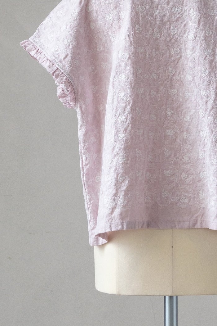 qiri キリ turn flower embroidery frill blouse(26SS/NEW) | T.T. GARRET