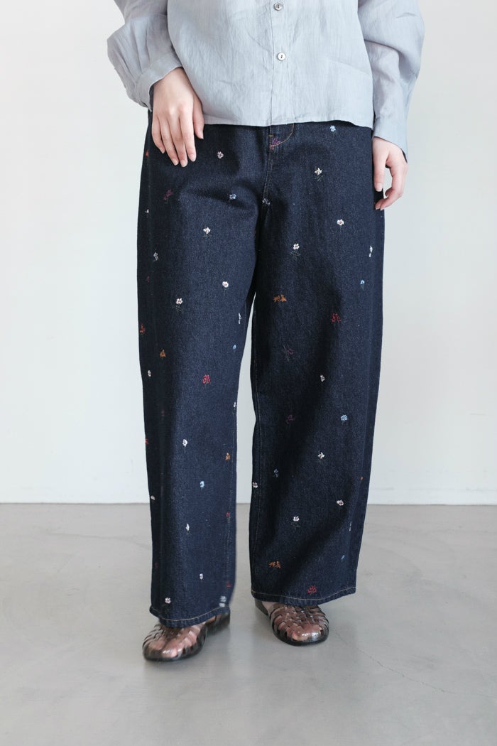 yuni ユニ floral embloidely denim 5ポケットバックゴムパンツ(26SS