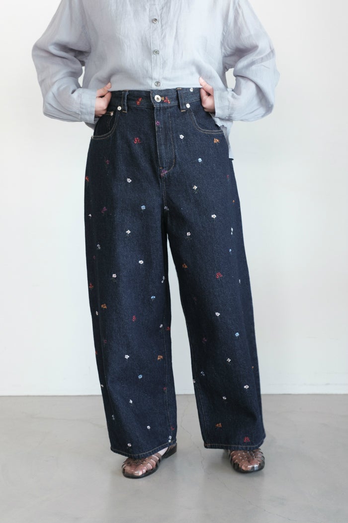 yuni ユニ floral embloidely denim 5ポケットバックゴムパンツ(26SS
