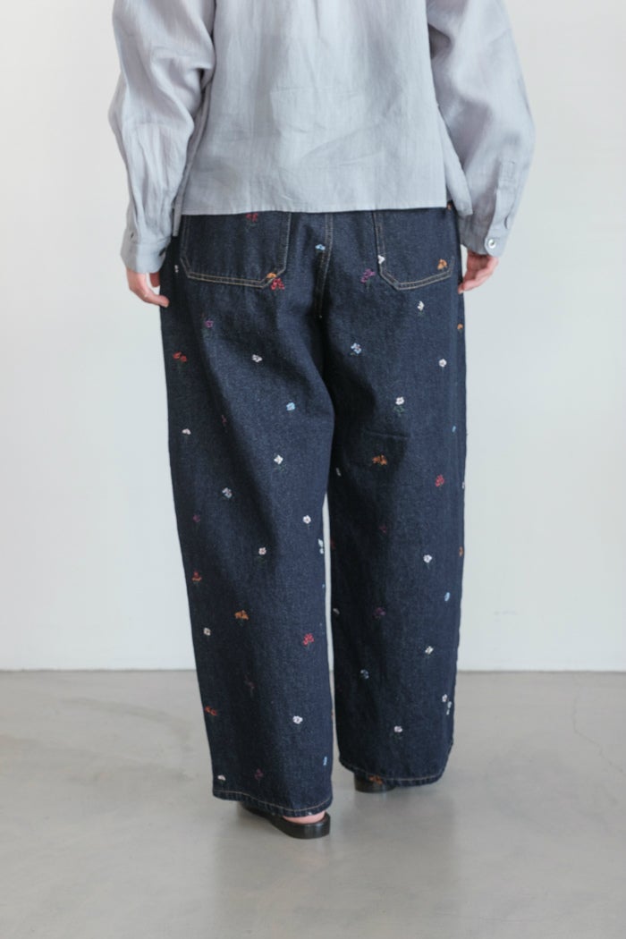 yuni ユニ floral embloidely denim 5ポケットバックゴムパンツ(26SS