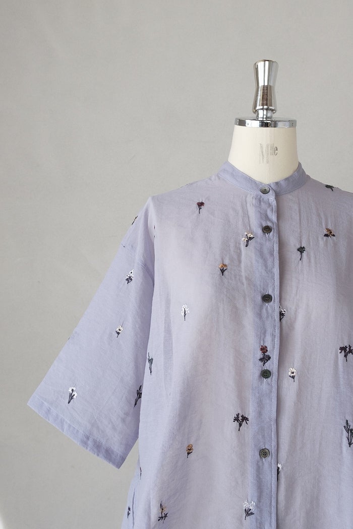 yuni ユニ C/Ny sheer floral刺繍ハーフスリーブシャツ(26SS) | T.T.