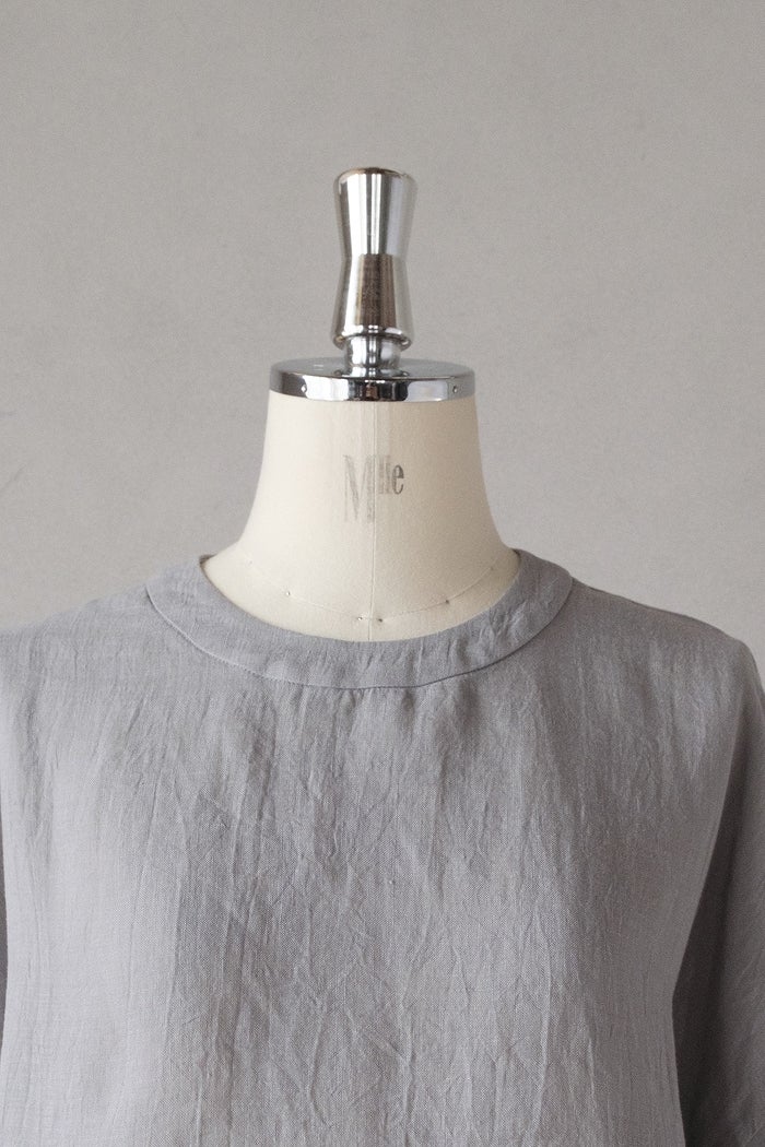 エヴァムエヴァ evam eva エヴァムエヴァ linen pullover(26SS) | T.T. GARRET