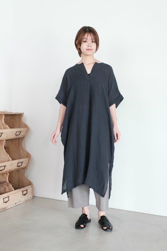 evam eva エヴァムエヴァ linen poncho(26SS) | T.T. GARRET