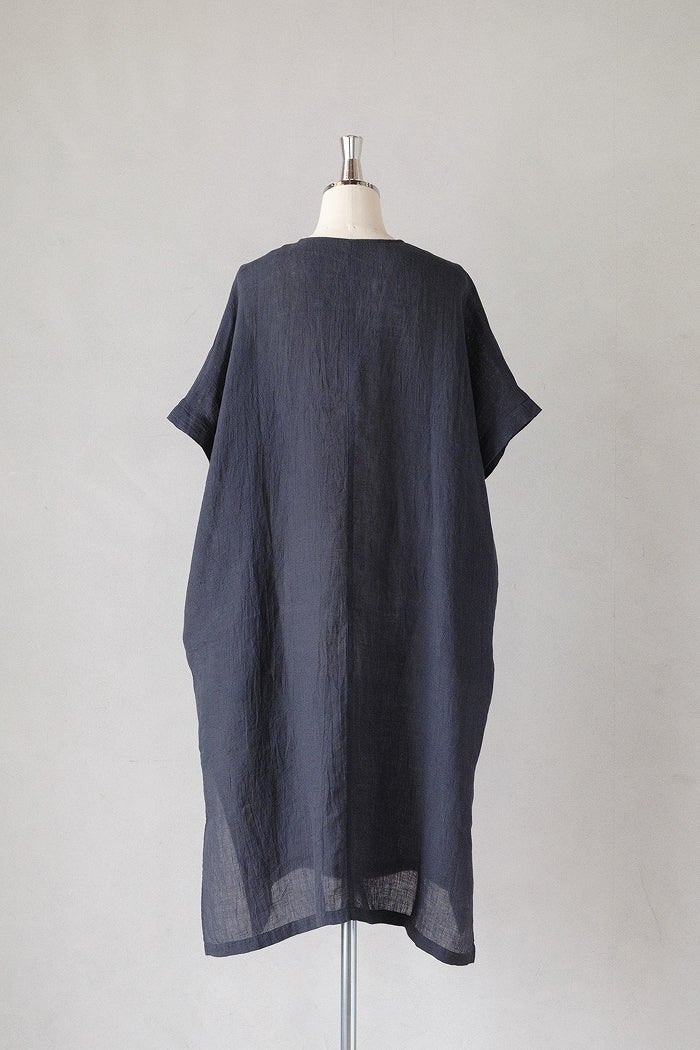 evam eva エヴァムエヴァ linen poncho(26SS) | T.T. GARRET
