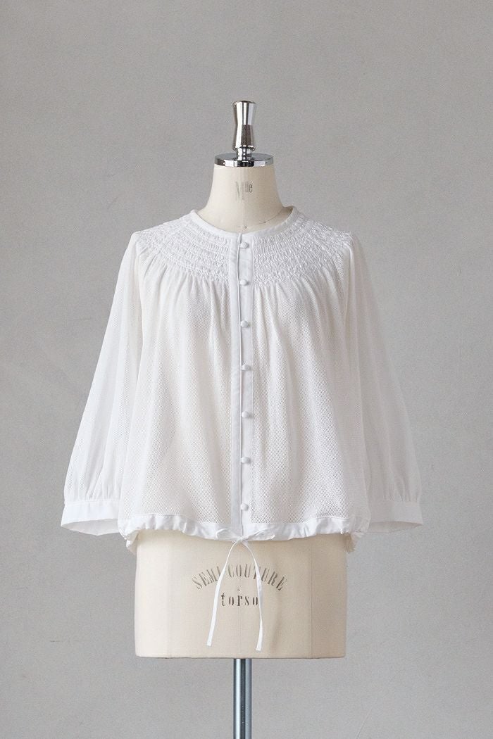 Porter des boutons ポルテデブトン リボンスモッキングブラウス(26SS
